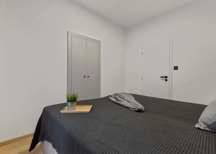 Easy Finance Apartment In Bratislava